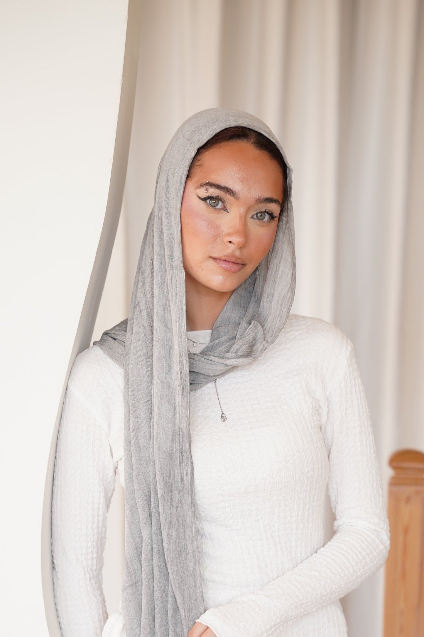 Dual-Tone Drape - Light Gray